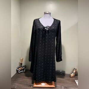 Old Navy Black Longsleeve Ladies Dress.  Size Large